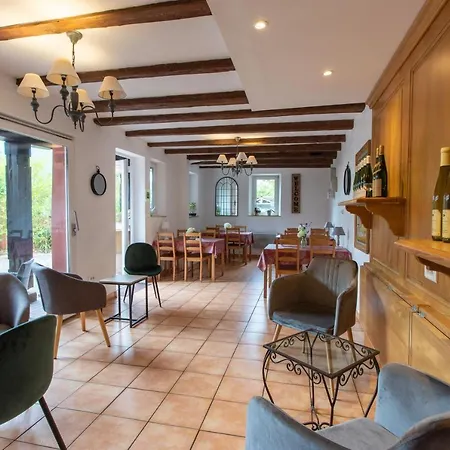 Bed & Breakfast D'hotes Le Domaine Des Remparts