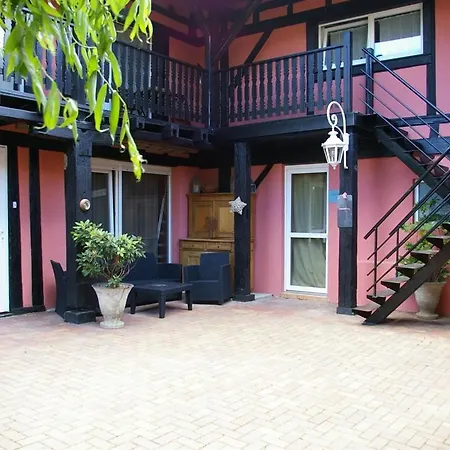 D'hôtes Le Domaine Des Remparts Alojamento de Acomodação e Pequeno-almoço