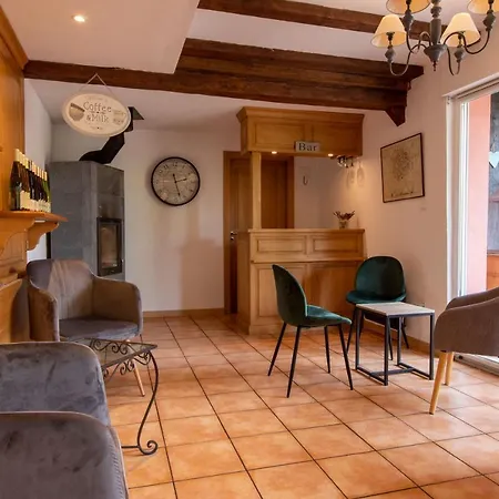 D'hotes Le Domaine Des Remparts 3*