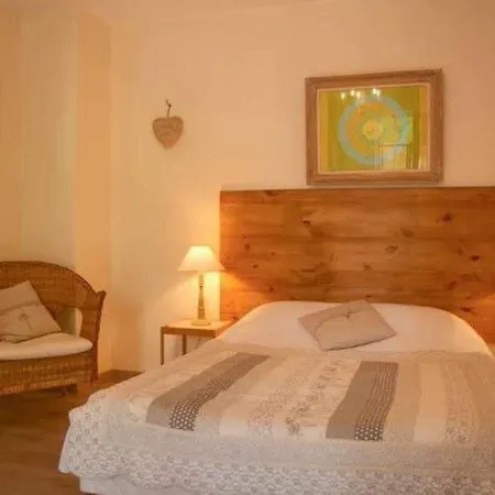 Bed & Breakfast D'hotes Le Domaine Des Remparts