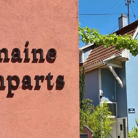 D'hotes Le Domaine Des Remparts Bed and breakfast