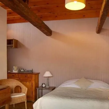 D'hotes Le Domaine Des Remparts