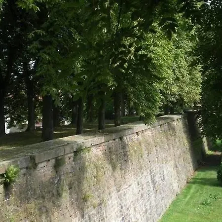 D'hotes Le Domaine Des Remparts