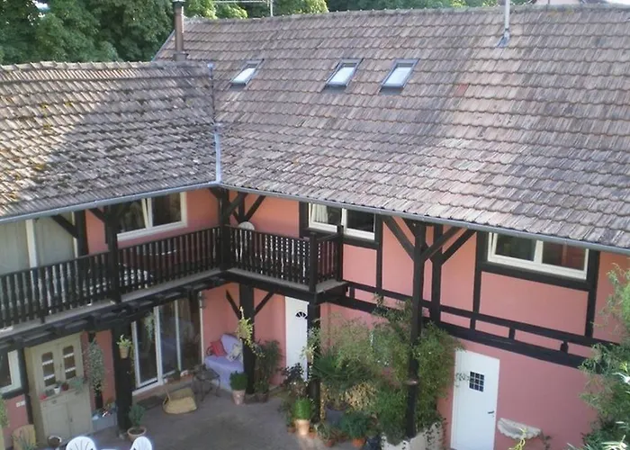 D'hôtes Le Domaine Des Remparts Couette-café 3*