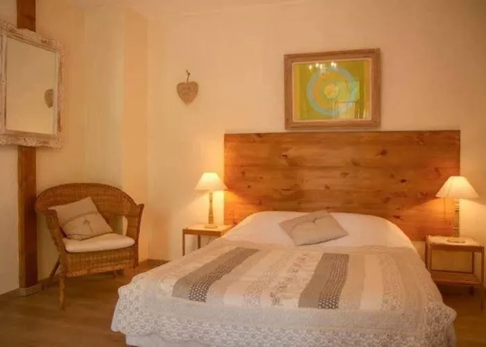 Couette-café D'hôtes Le Domaine Des Remparts