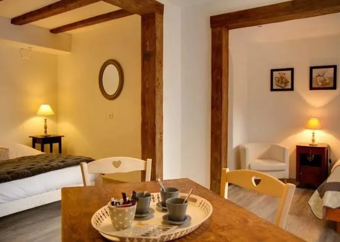 D'hôtes Le Domaine Des Remparts 3*